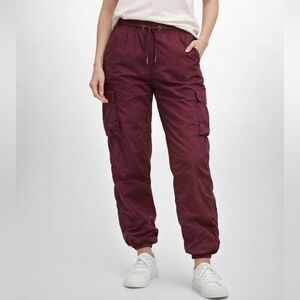 Charlotte Russe Maroon Cargo Joggers – Size Medium
